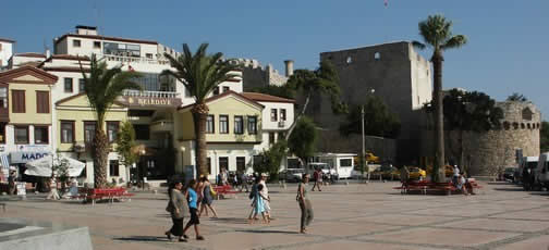 Place centrale de Cesme