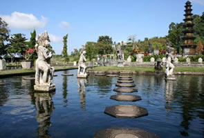 Statues du WaterGarden