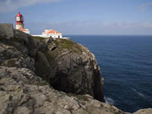 Phare et falaises