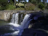 Haruru falls
