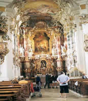 Nef baroque de l'église de Wies