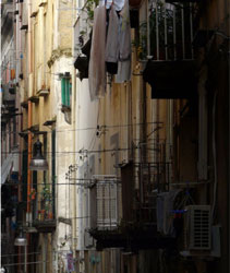 ruelle Naples