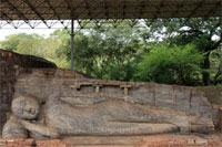 Polonnaruwa - Bouddha couché (Gal Vihara)