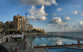 la piscine de l'hotel