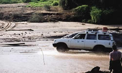 Voiture sur les bords du Keske