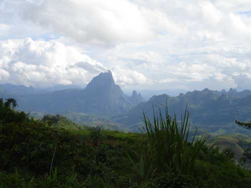 paysage des plateaux de l'Annam