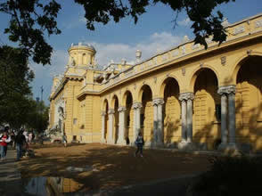  Bains thermaux de Széchenyi