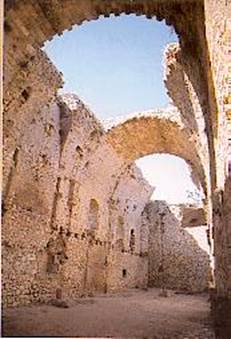 intérieur de la forteresse franque