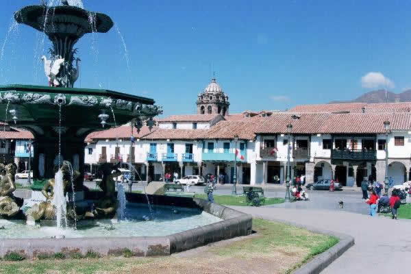 La Plaza Mayor de Cuzco