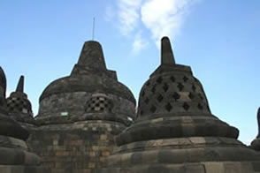 Stupas du temple de Borobudur