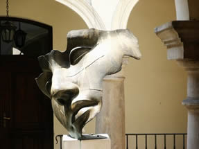 Une sculpture