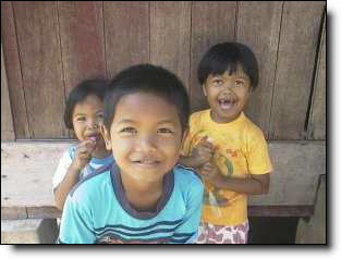Ecoliers malais (Kuala Tahan)