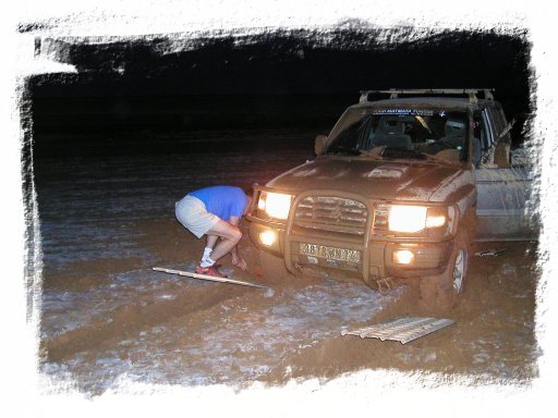 Le Pajero littéralement scotché dans le Chott El Djerid