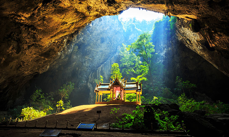 La Grotte de Phraya Nakhon, Thaïlande