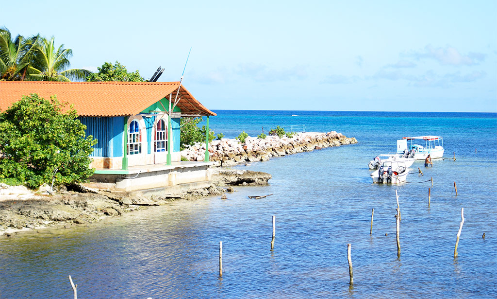 Puerto Esperanza Cuba