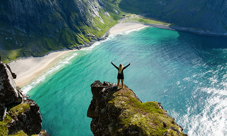 Voyager dans le temps en visitant les îles Lofoten